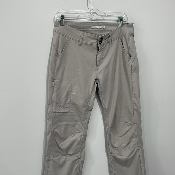 Prana nylon hiking pants size 8 women’s light gray roll up to Capri - Picture 2 of 16